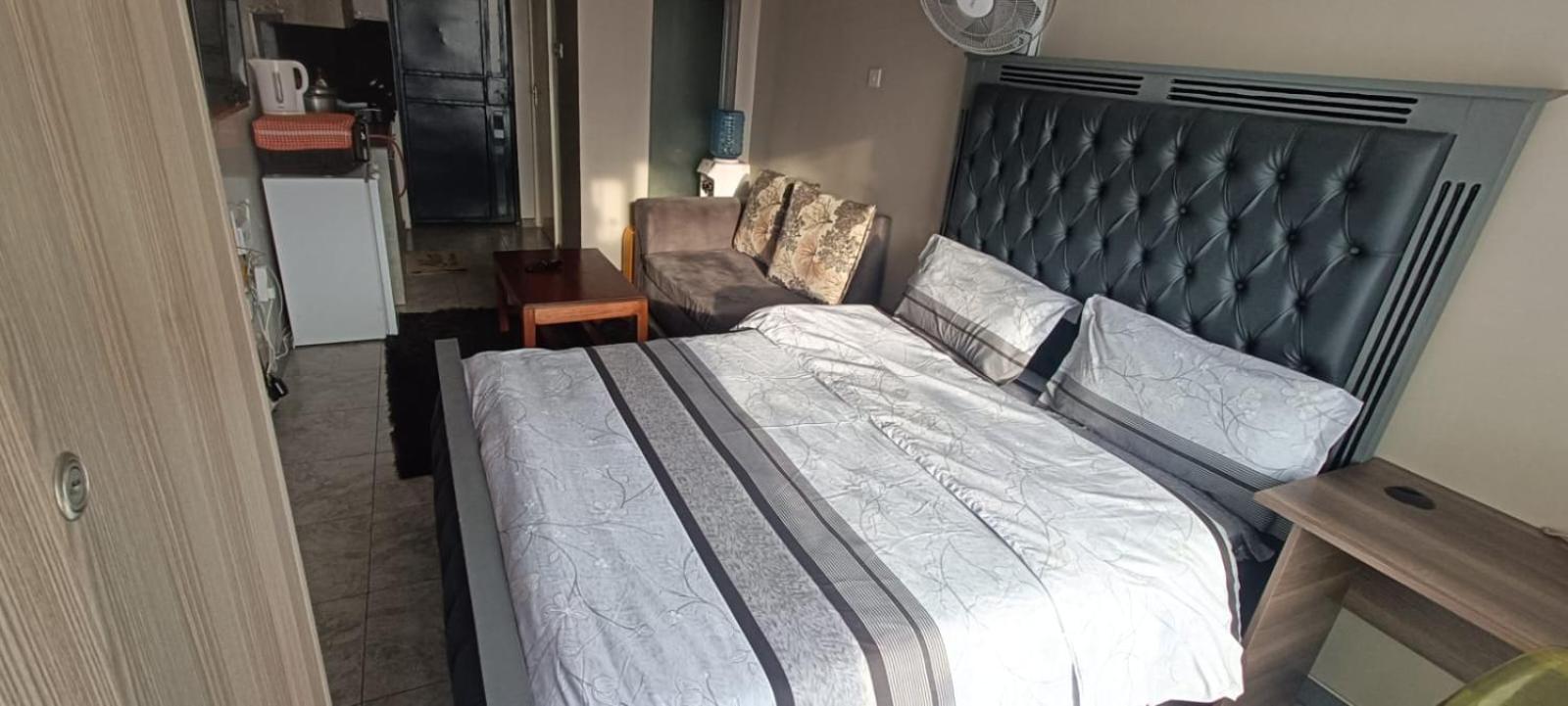 Airbnb In *